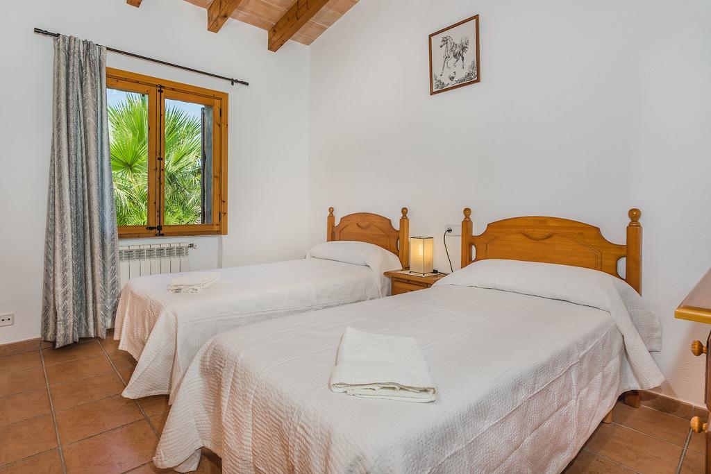 Ca Na Francisca Villa Alcudia  Luaran gambar